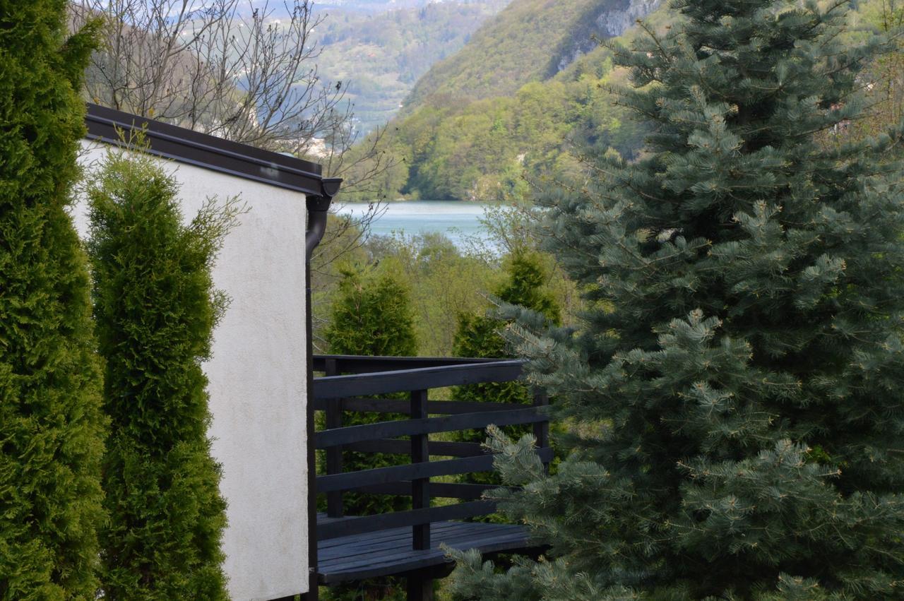Bungalows Plivsko Jezero Jajce Exteriör bild