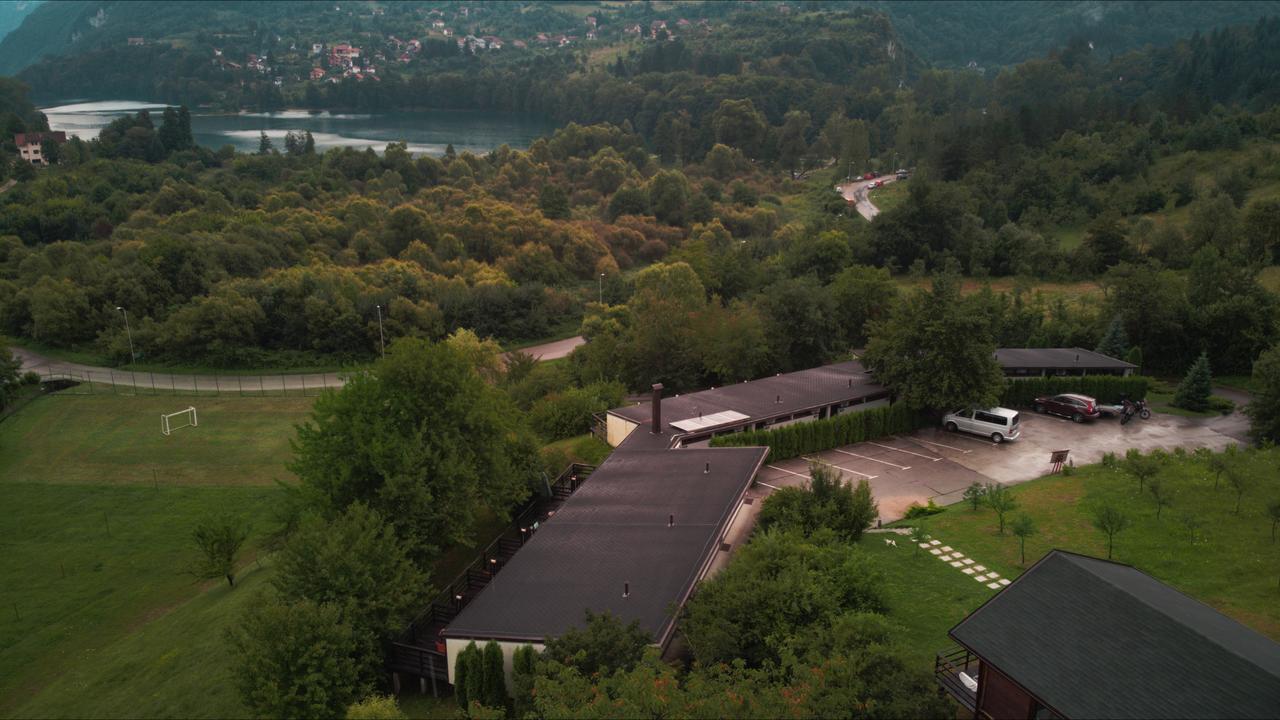 Bungalows Plivsko Jezero Jajce Exteriör bild