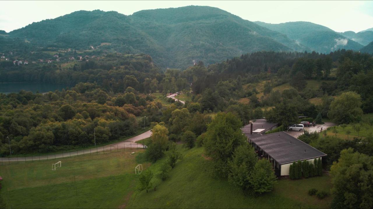 Bungalows Plivsko Jezero Jajce Exteriör bild